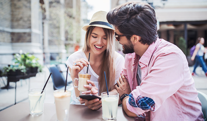 Sesli Sohbet Dijital Dünyada İnsan Sesiyle Bağ ...
